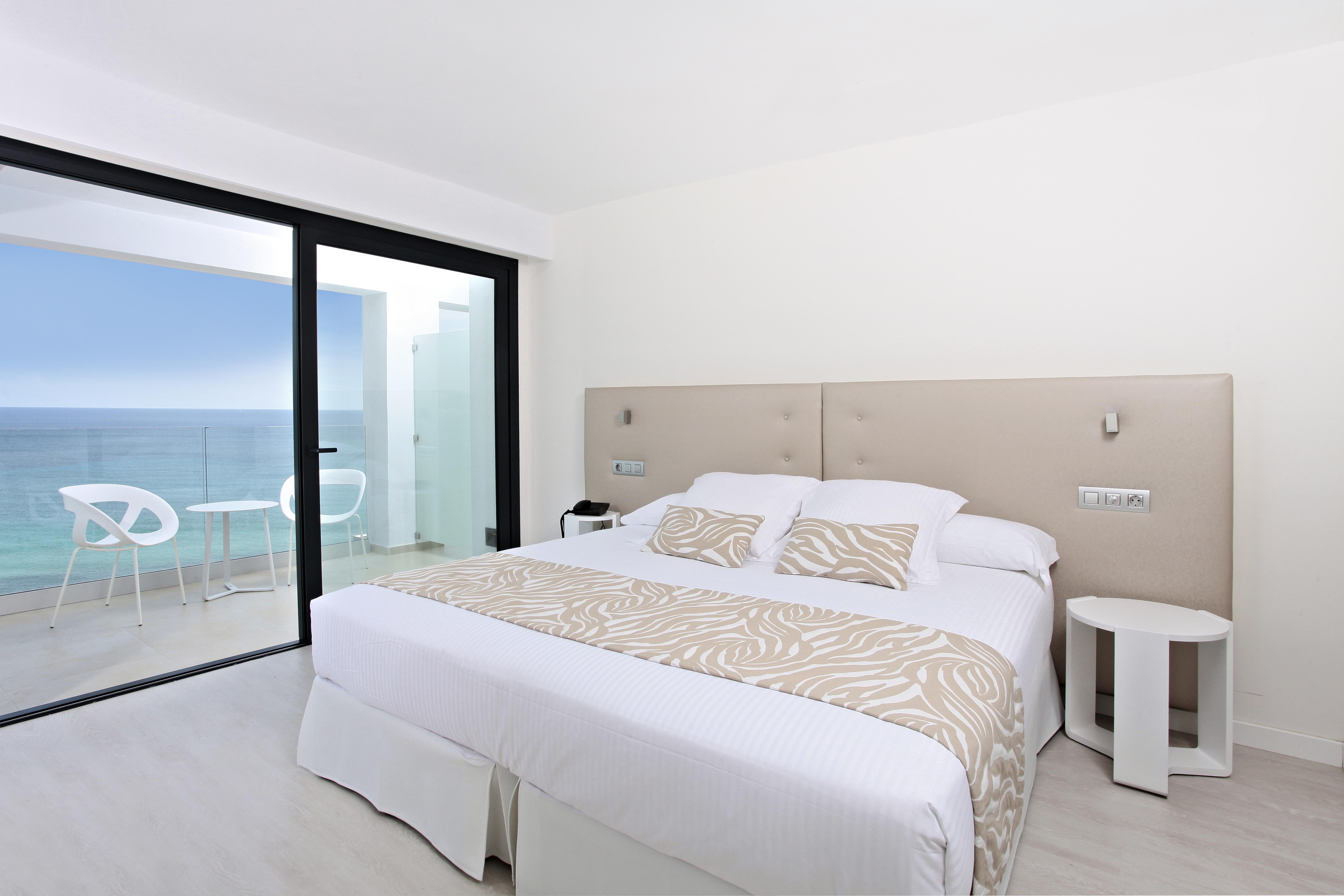 Iberostar Waves Cala Millor - Adults Only Hotel Ngoại thất bức ảnh